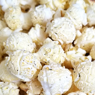 Dill Pickle Popcorn